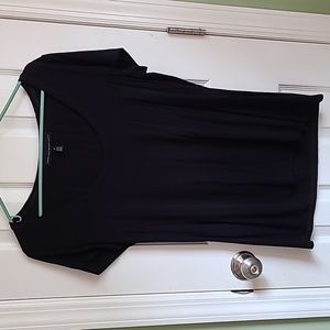 White house black market scoop neck tee